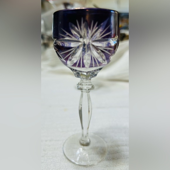 Vintage cut glass Crystal cordial goblets. Set of 5.look at photos closely. - Picture 6 of 8